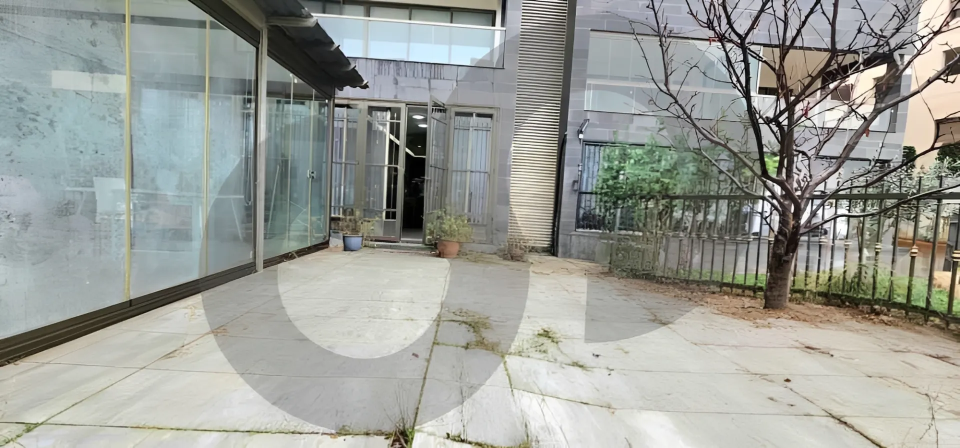 Apartment for Sale in Qornet El Hamra, Lebanon