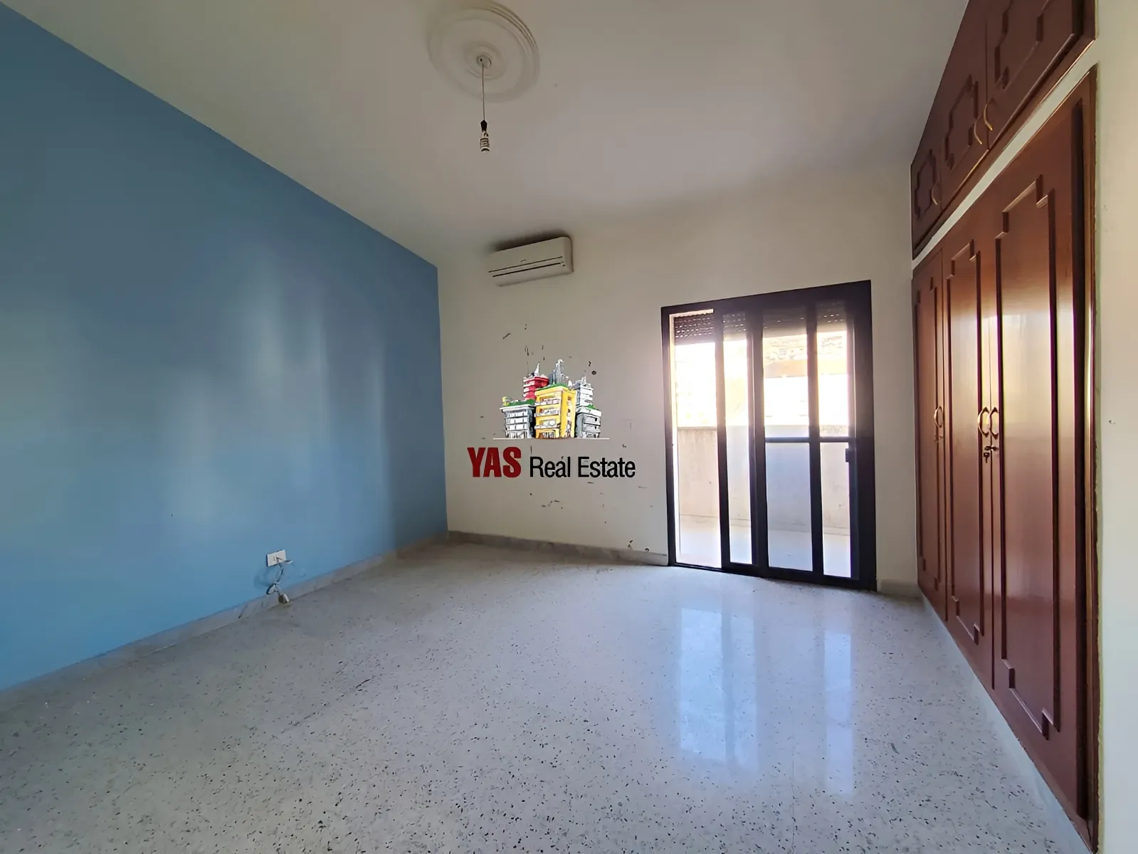 Apartment for Sale in Ballouneh