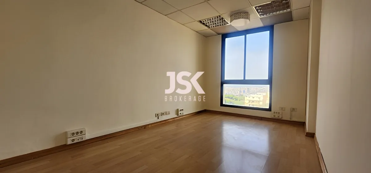 Office for rent in Hazmieh