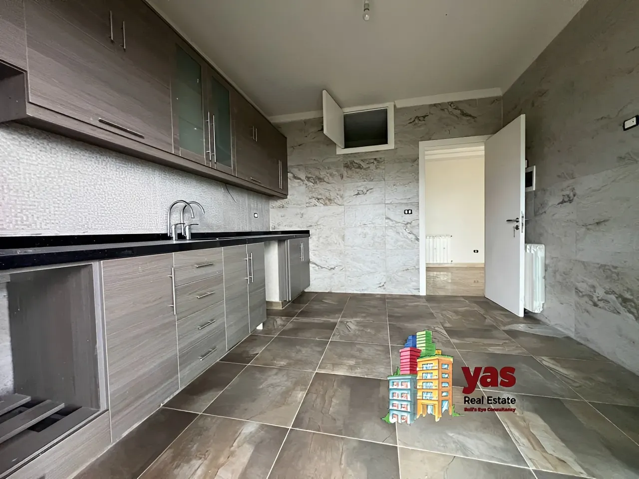 Apartment for Sale in Fatqa - 3 bed, 3 bath