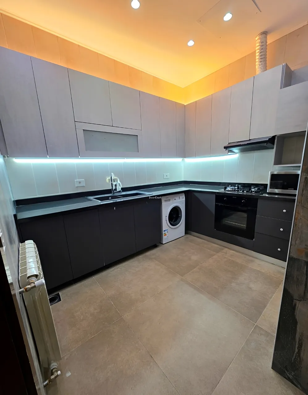 Triplex for rent in Faqra