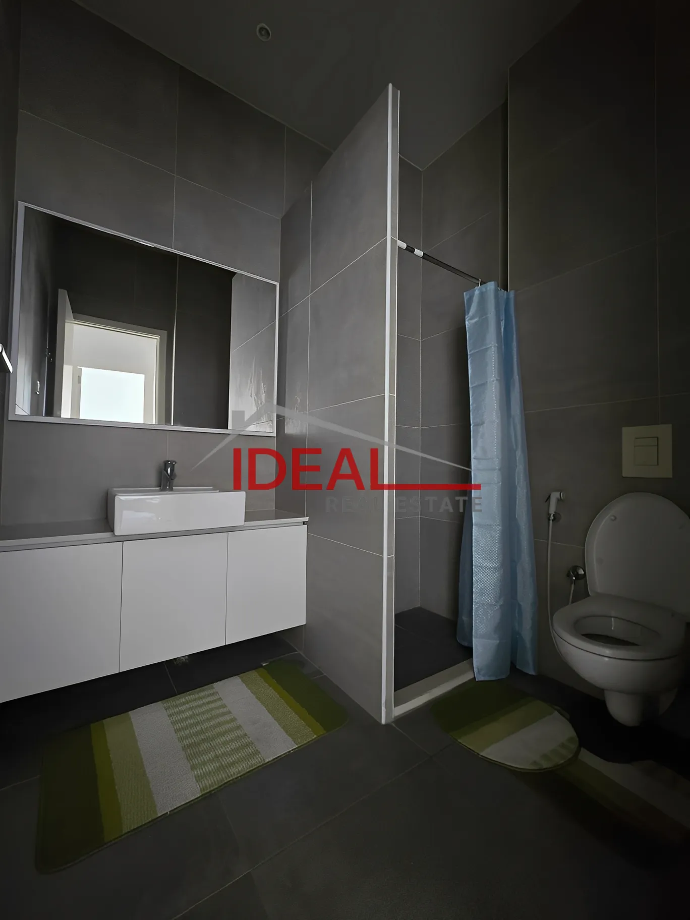 Apartment for Rent in Horch Tabet - 3 bed, 3 bath