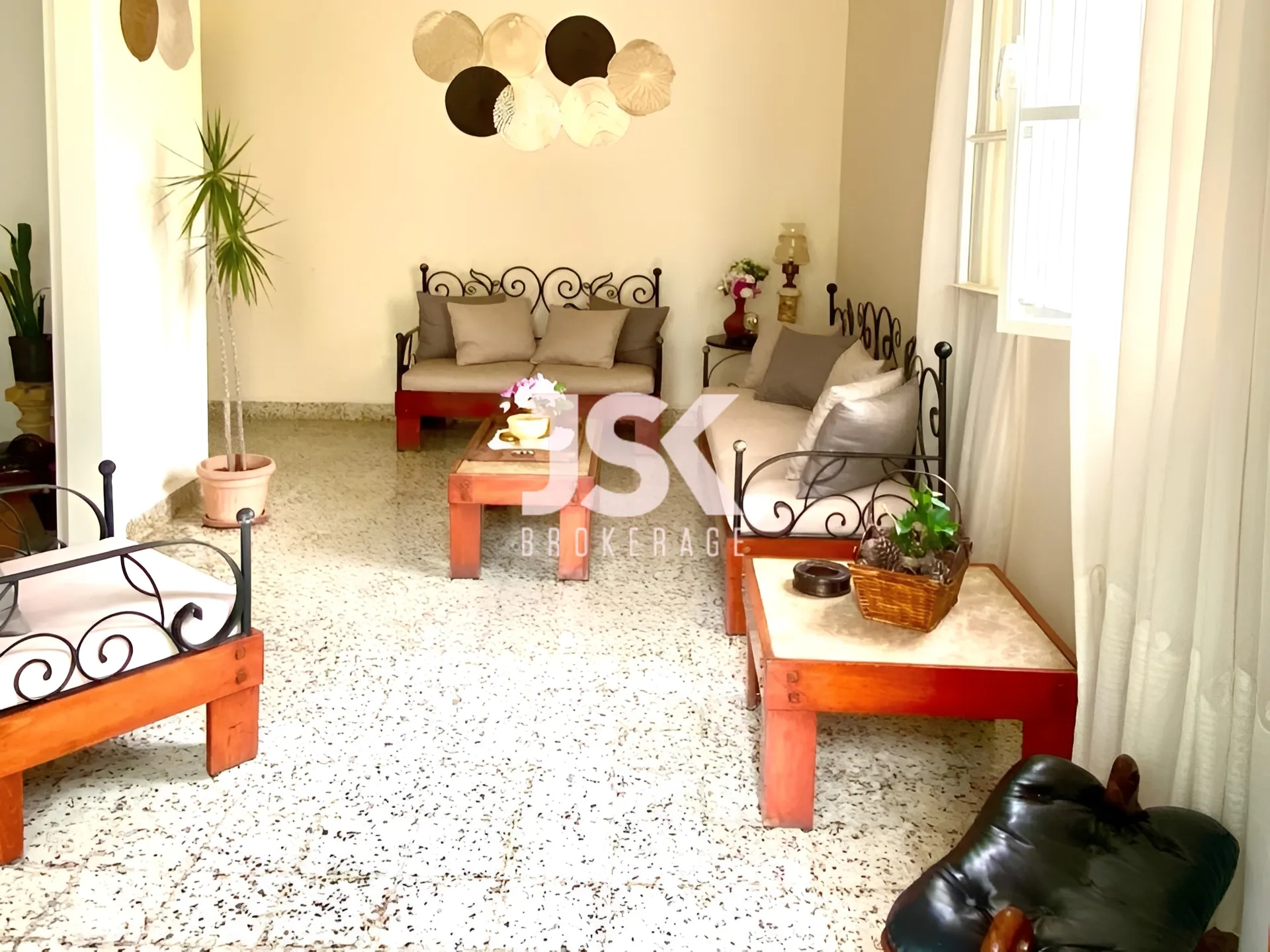 Villa for Sale in Aamchit - 3 bed, 1 bath