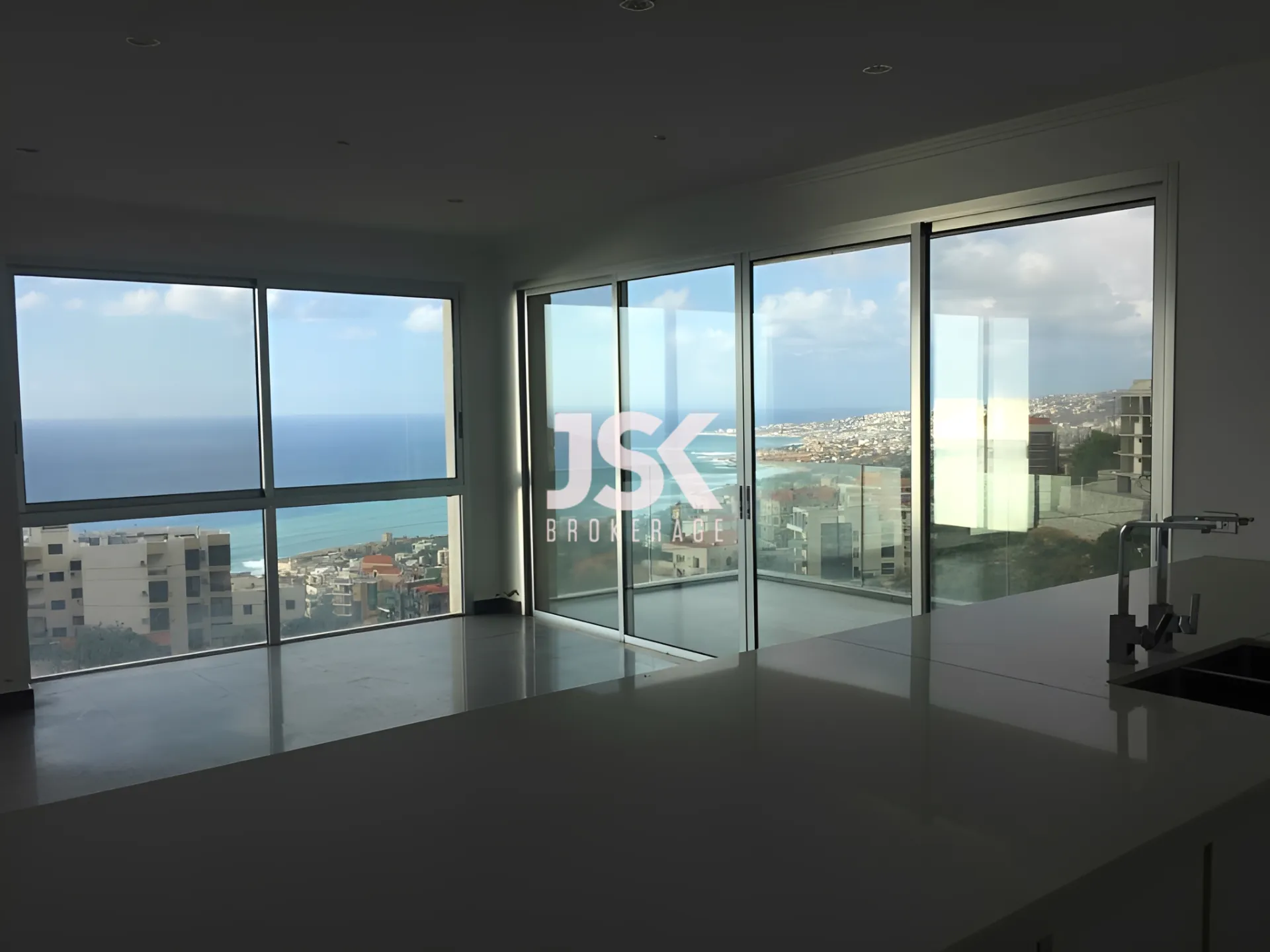 Apartment for Sale in Halat