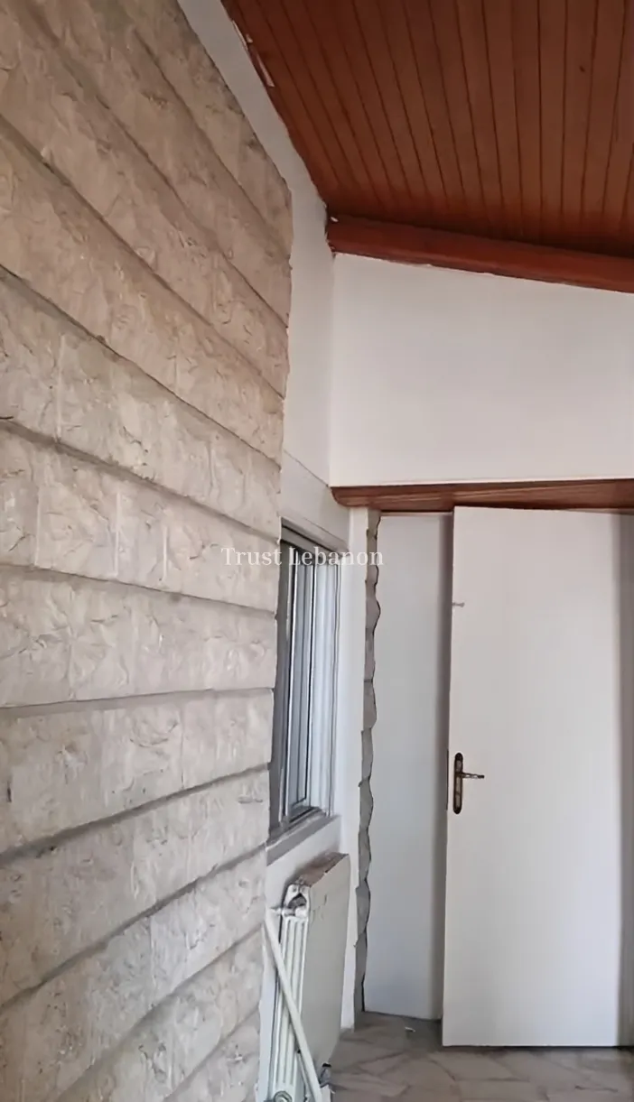Apartment for sale in Qornet El Hamra, Lebanon - 2 bed, 1 bath
