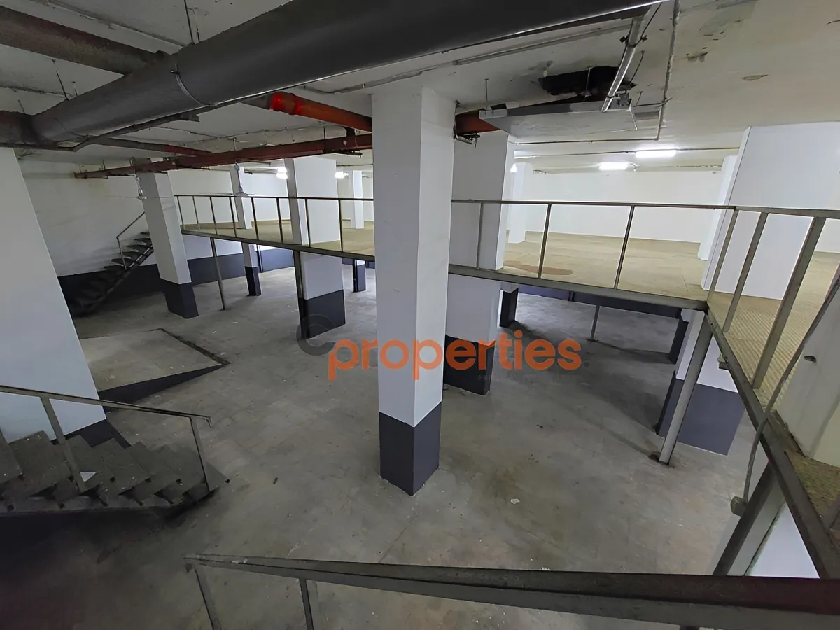 Warehouse for sale in Zalqa