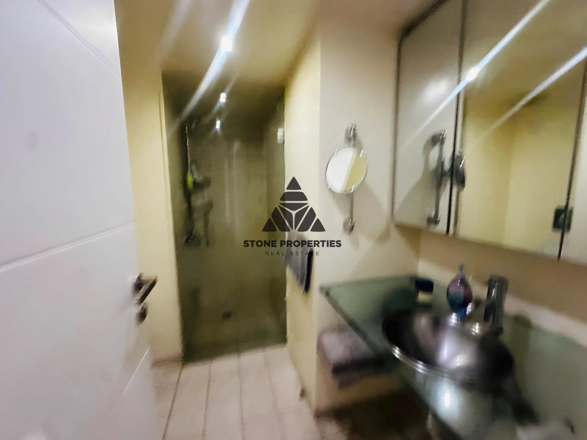Apartment for sale in Hamra, beirut, lebanon - 3 bed, 2.0 bath