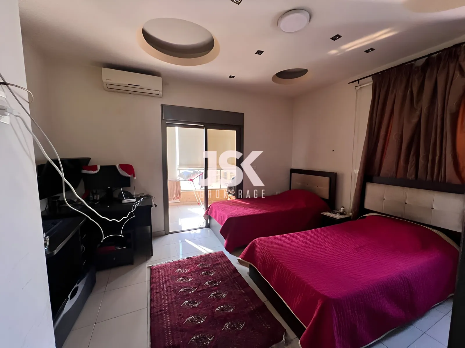 Apartment for Sale in Forn El Chebbak