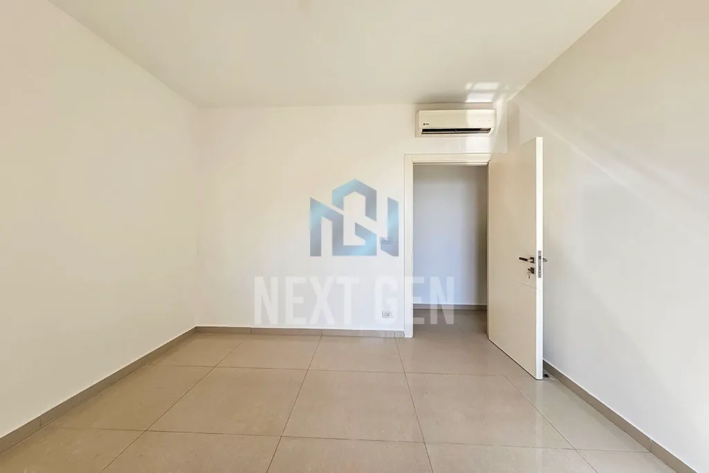 Apartment for sale in Ras, Bayrut, Lebanon