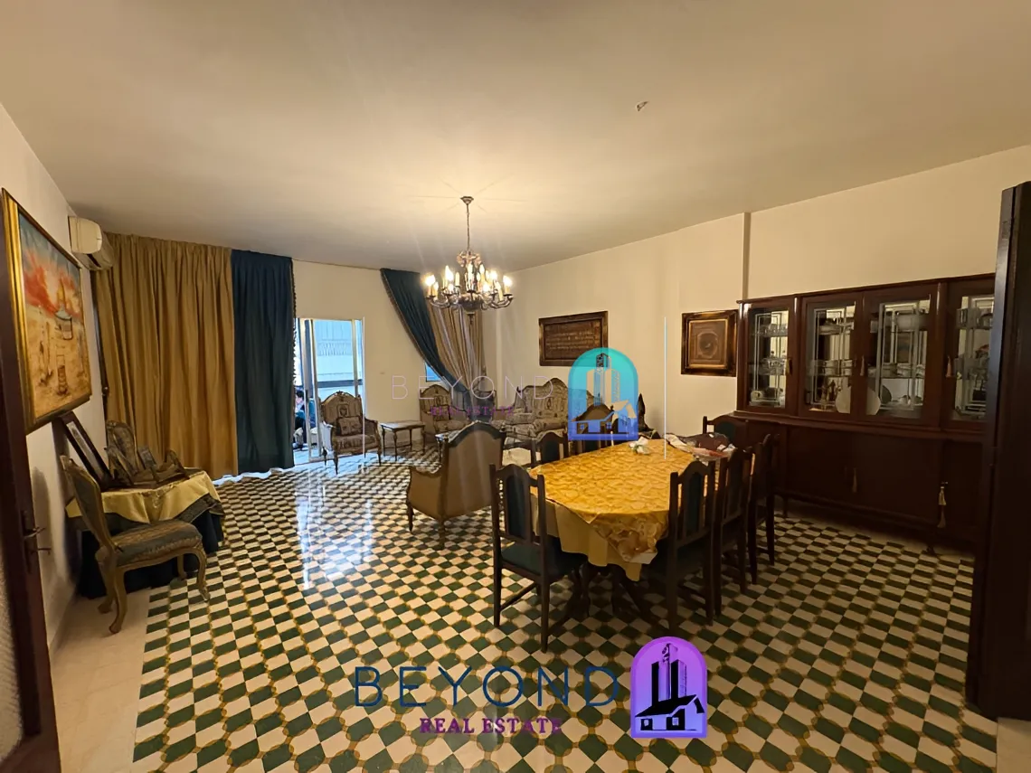 Apartment for sale in Hamra, Beirut, Lebanon - 3 bed, 2 bath