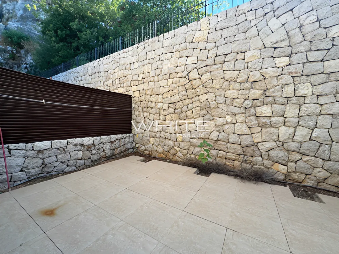 Villa for sale in Faitroun
