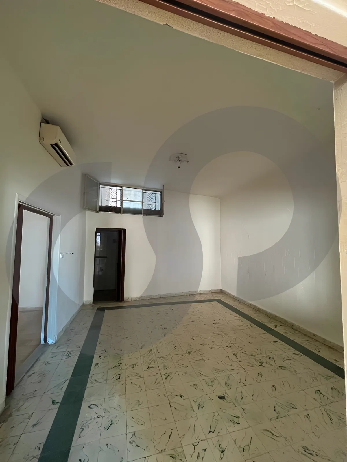 Apartment for Sale in Zalqa - 2 bed, 1 bath