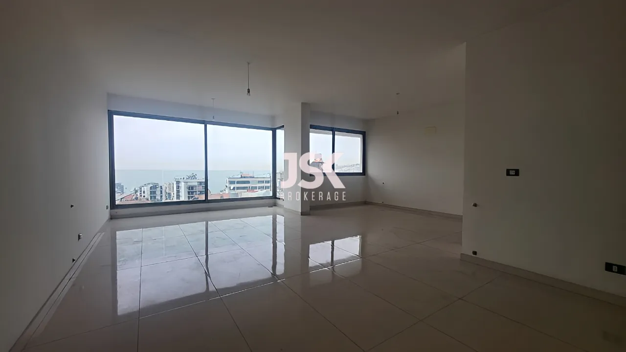 Apartment for Sale in Haret Sakher - 3 bed, 3 bath
