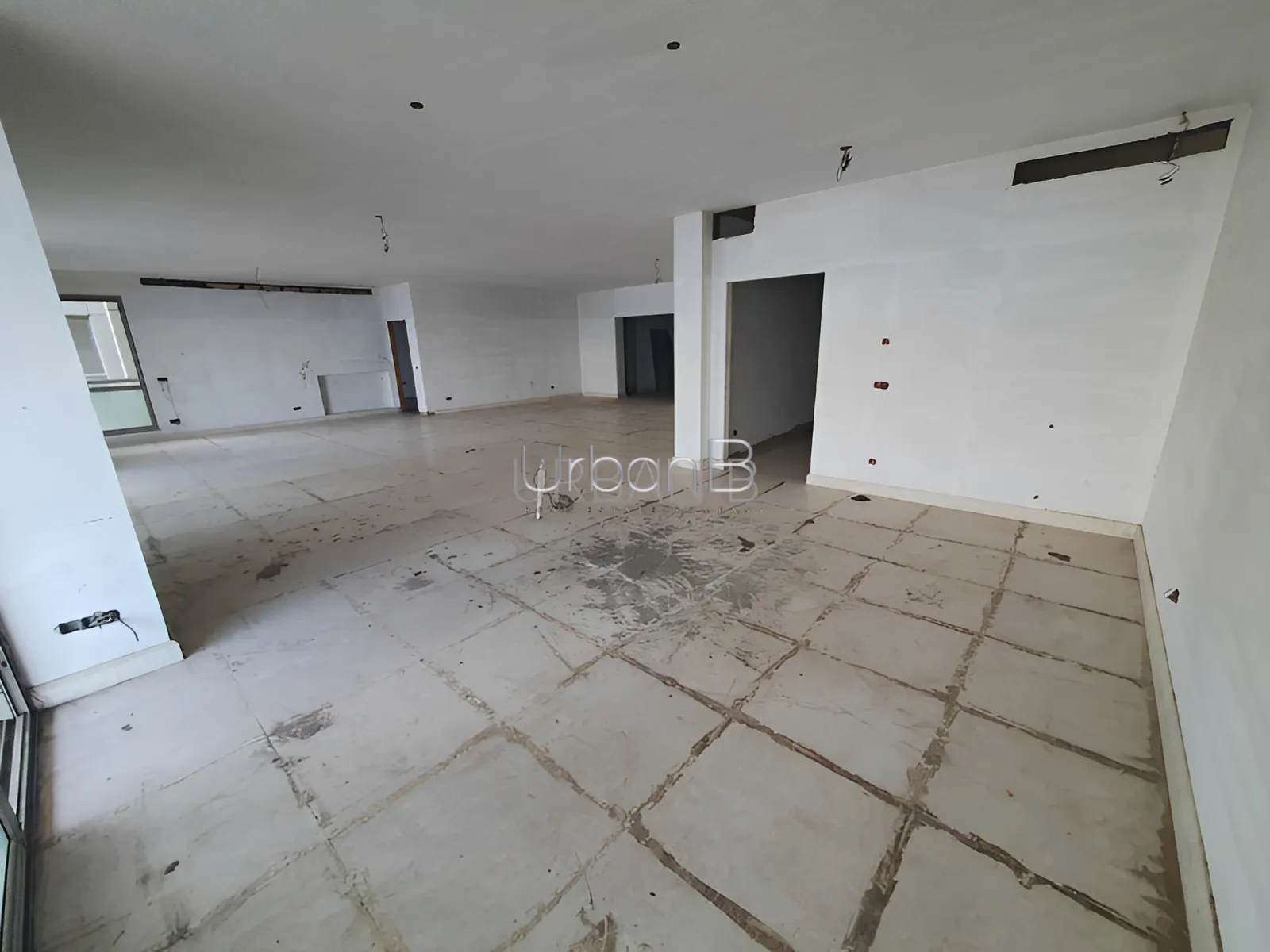 Residential in Ain el mraiseh, beirut, lebanon - 4 bed, 6.0 bath