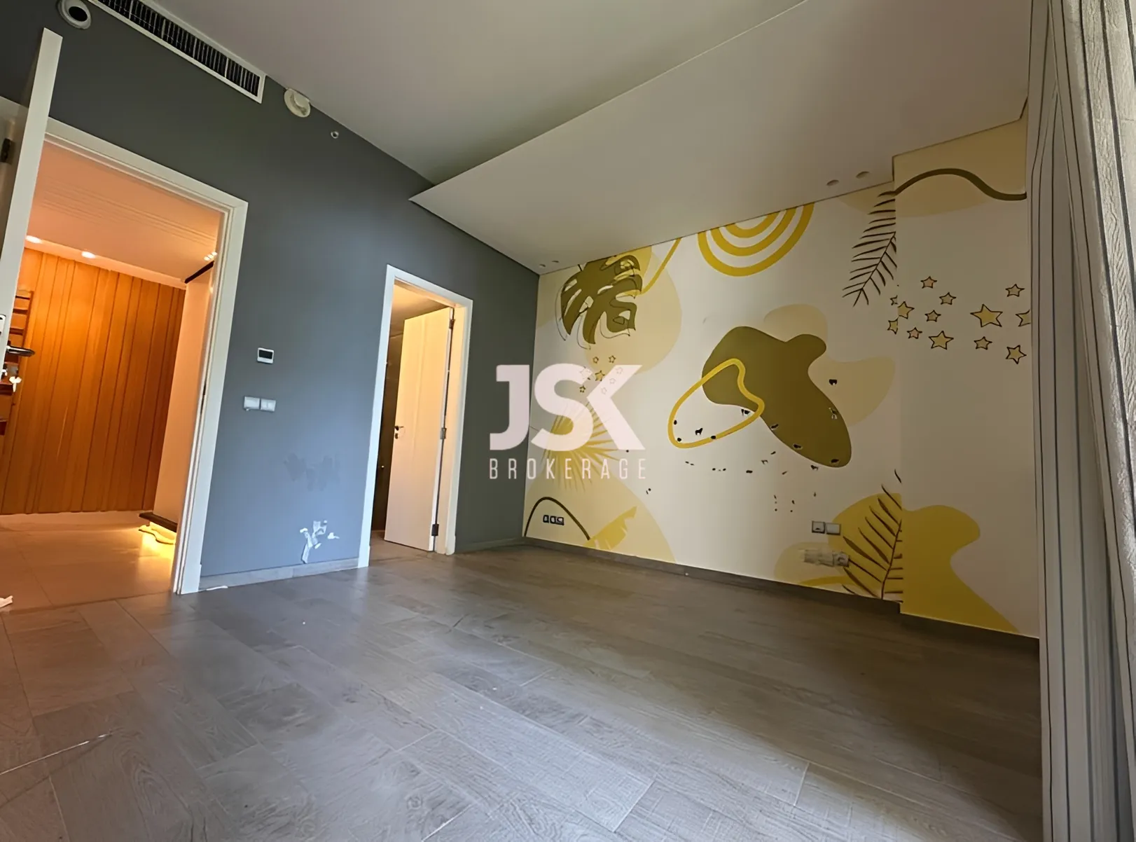 Apartment for Rent in Downtown