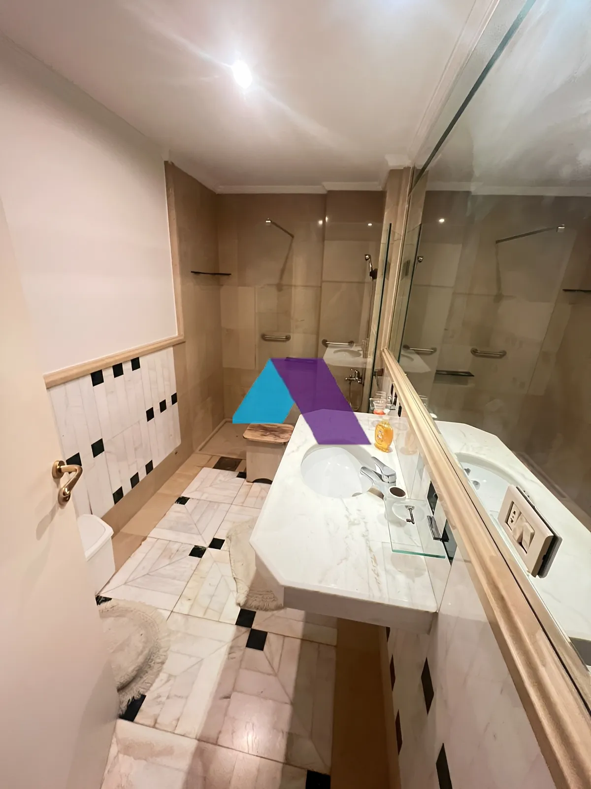 Apartment for Sale in Adonis