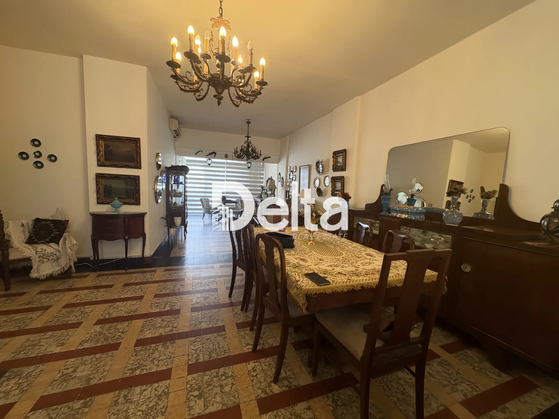 Apartment for sale in Zarif