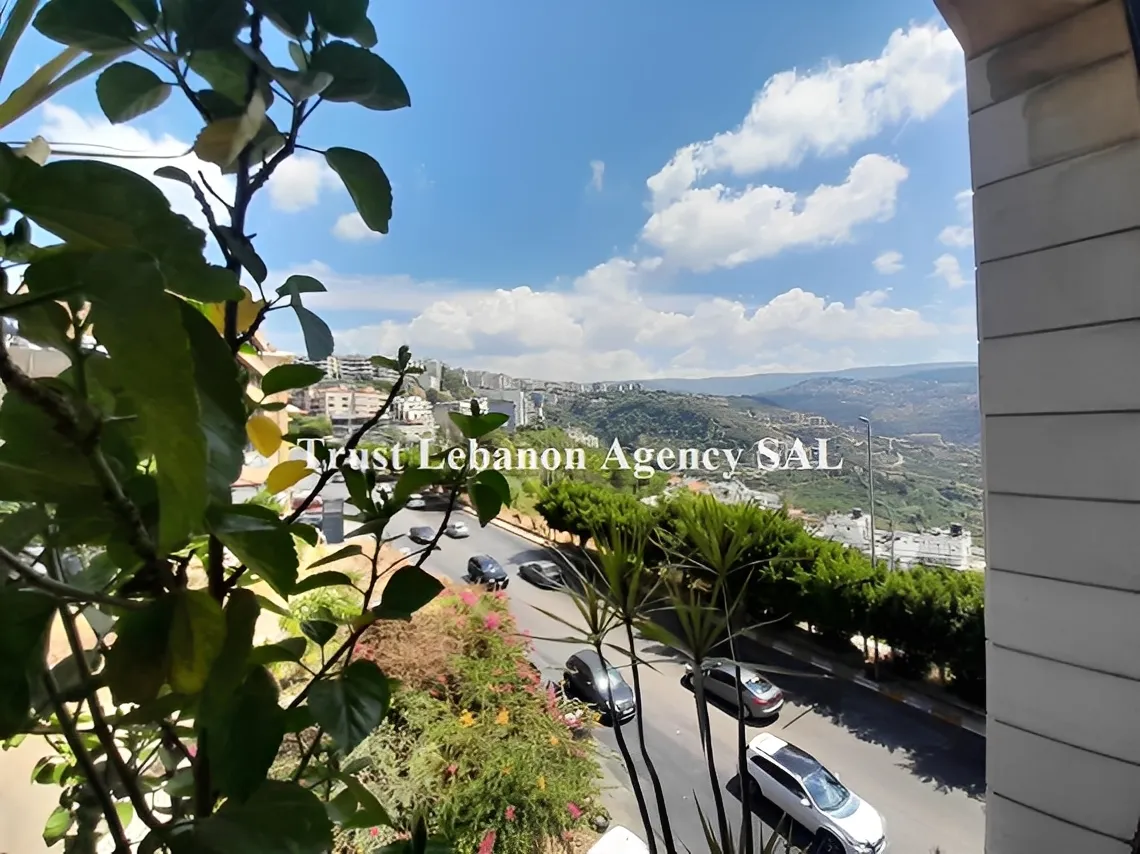 Office for sale in Metn, Mkalles