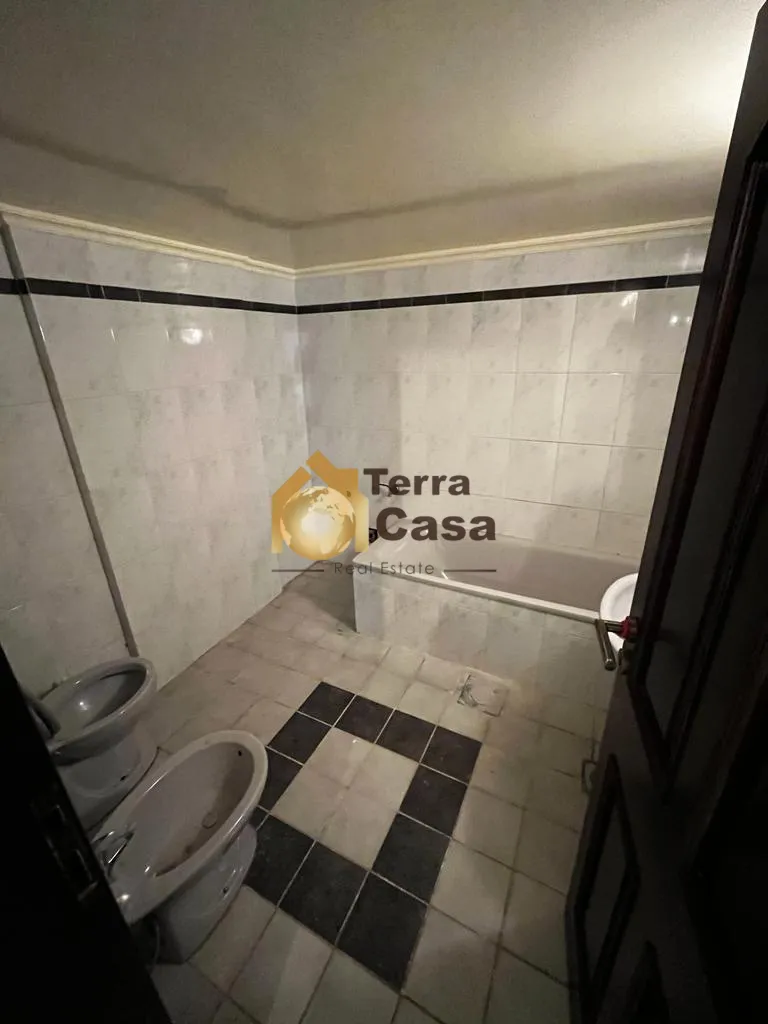 Apartment for Sale in Ain el Ghossein