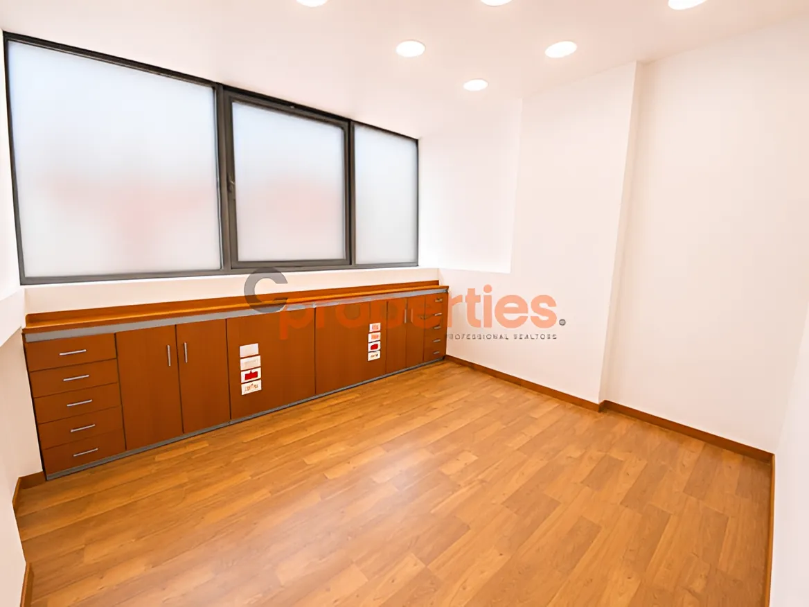 Office for Rent in Zalqa