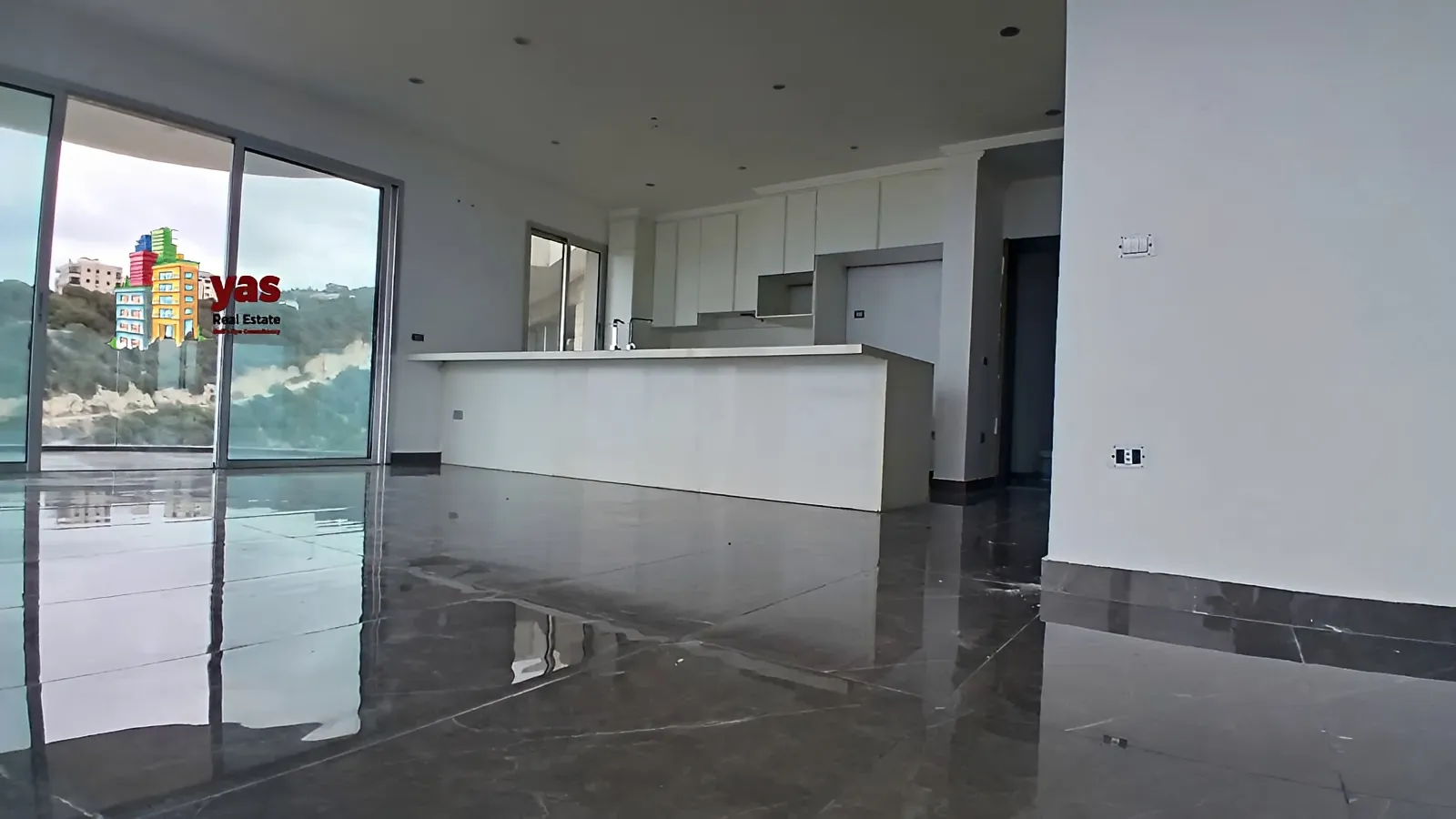 Apartment for Sale in Halat