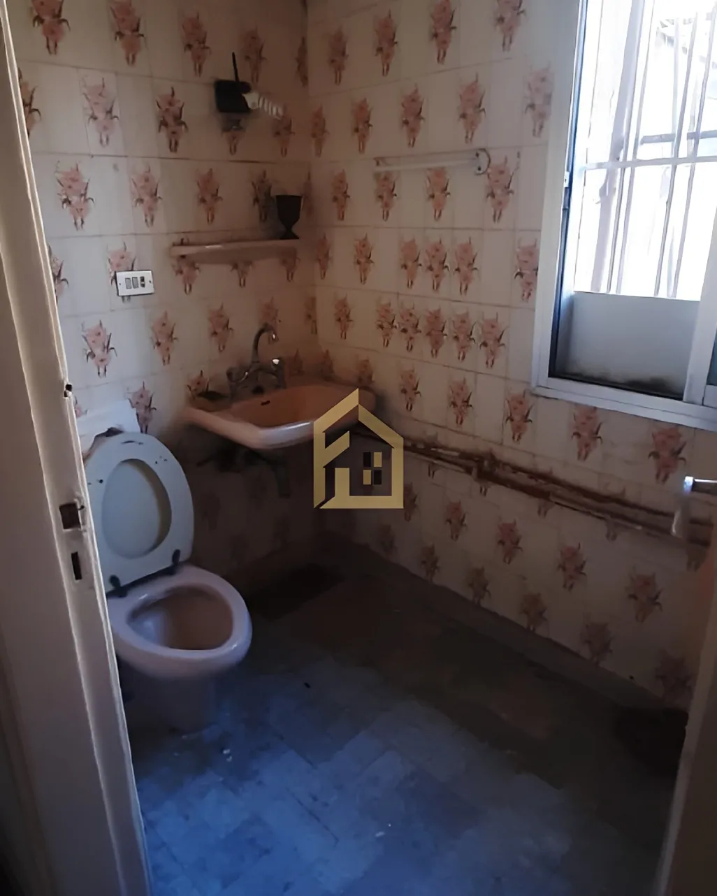 Apartment for rent in Antelias, Lebanon - 3 bed, 3 bath