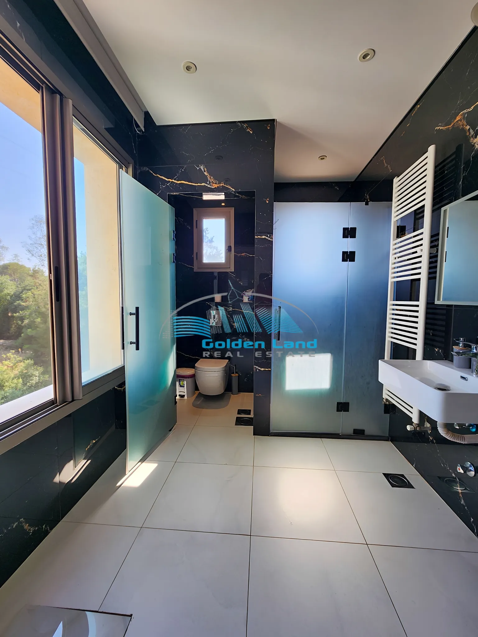 Villa for Rent in Baabdat