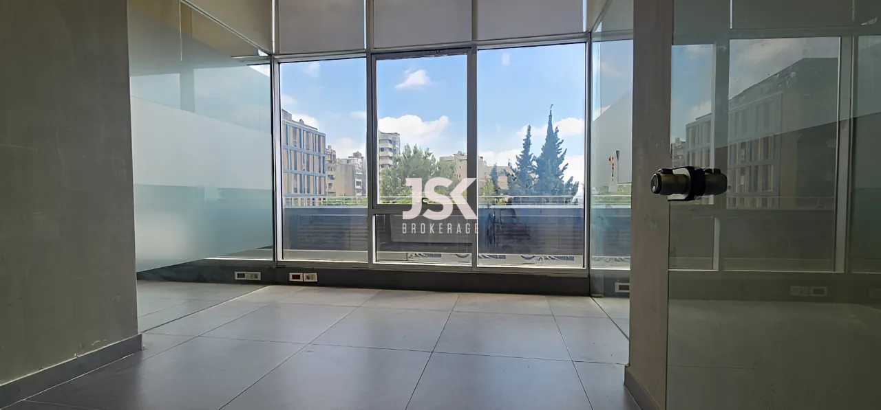 Office for Rent in Horch Tabet