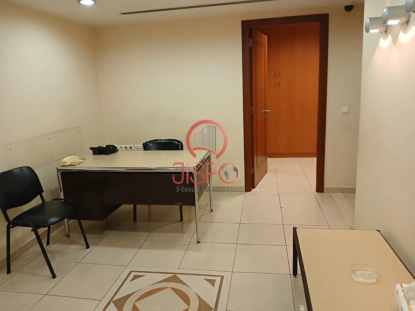 Office for sale in Daoura