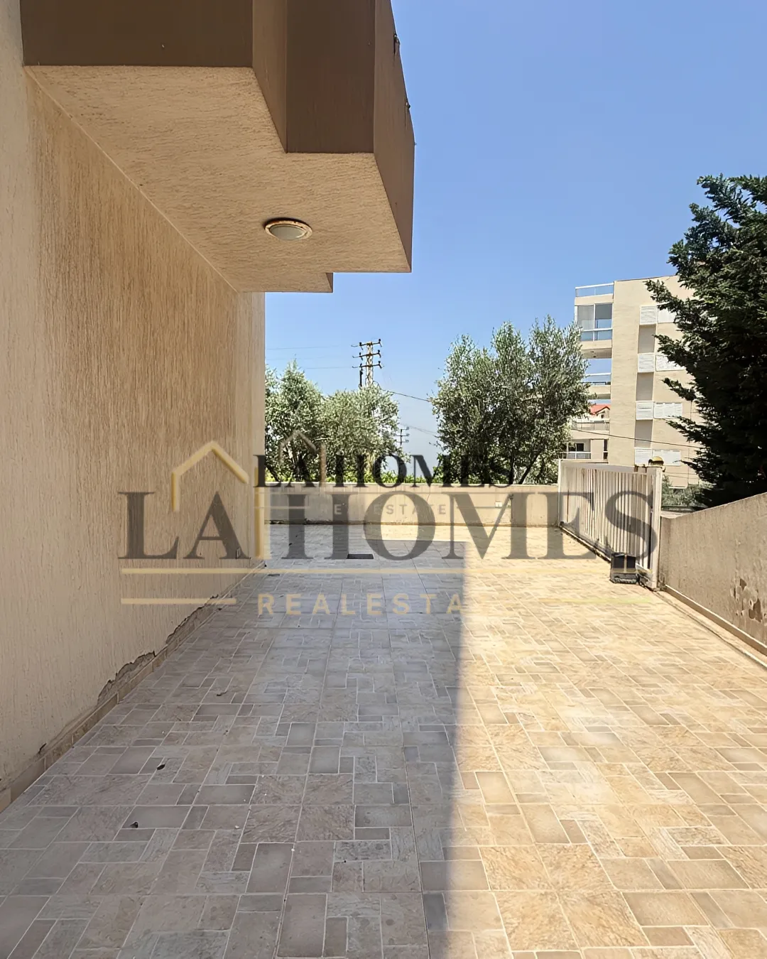 Apartment for sale in Qornet el hamra, lebanon