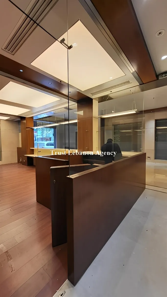 Shop Property For Rent in Beirut, Hamra