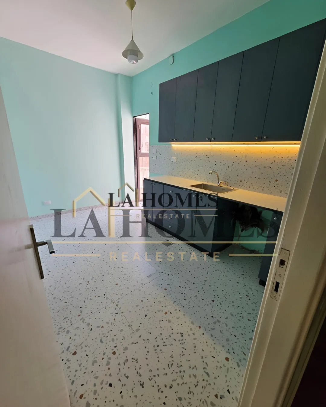 Apartment for rent in Baouchriyeh, lebanon - 2 bed, 1.0 bath