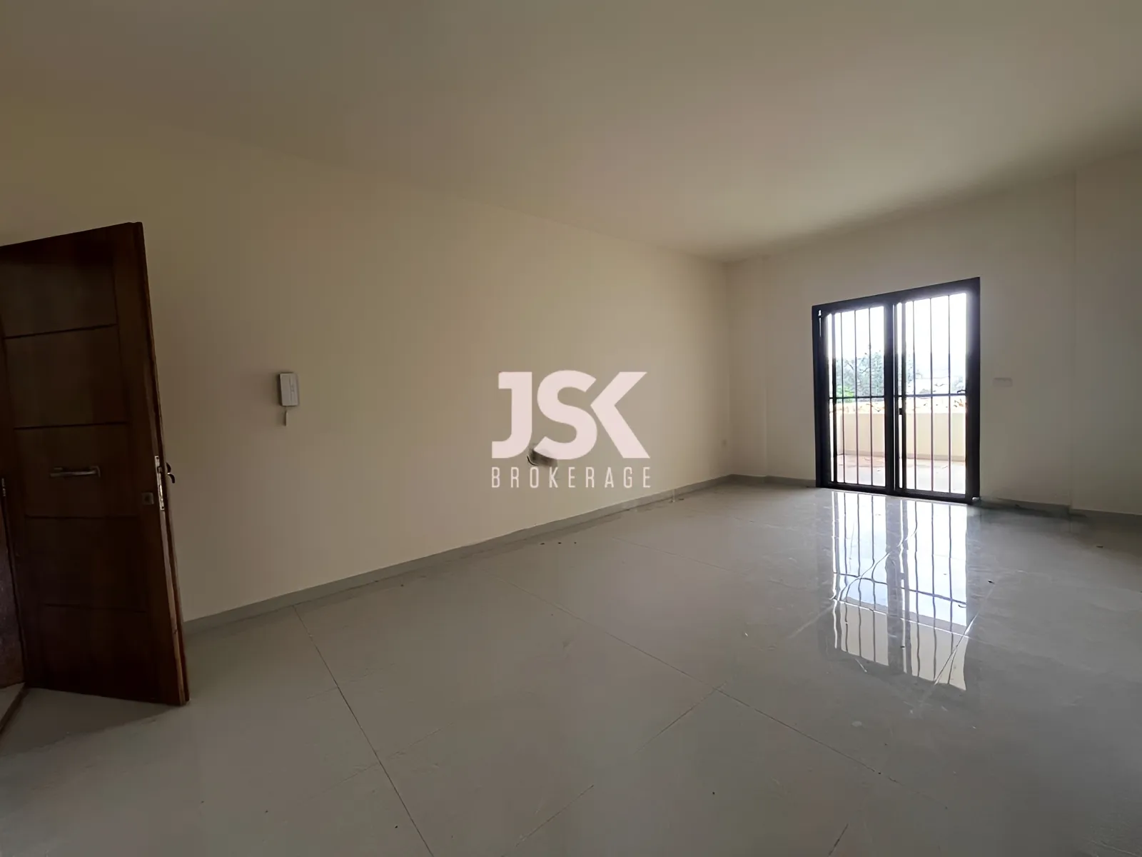 Apartment for Sale in Barsa - 2 bed, 2 bath
