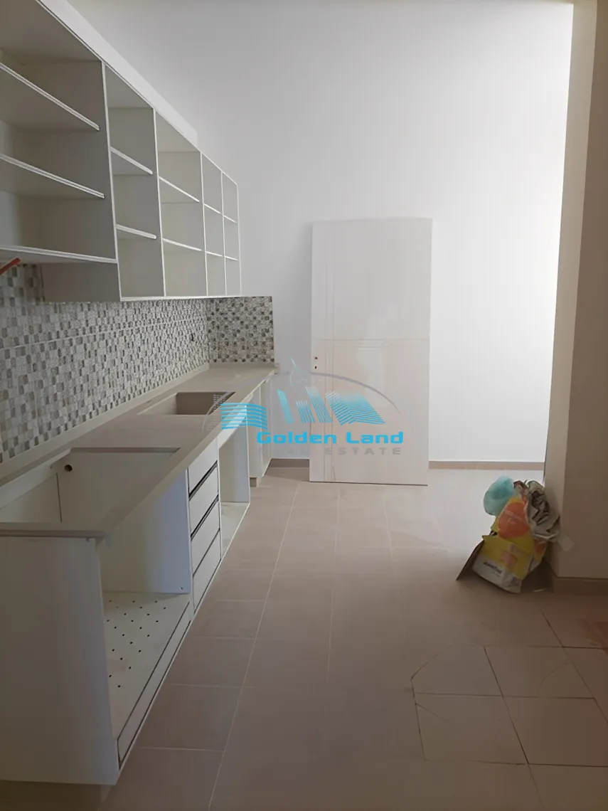 Apartment for Sale in Chouaifet El Aamroussieh, Lebanon - 3 bed, 3 bath