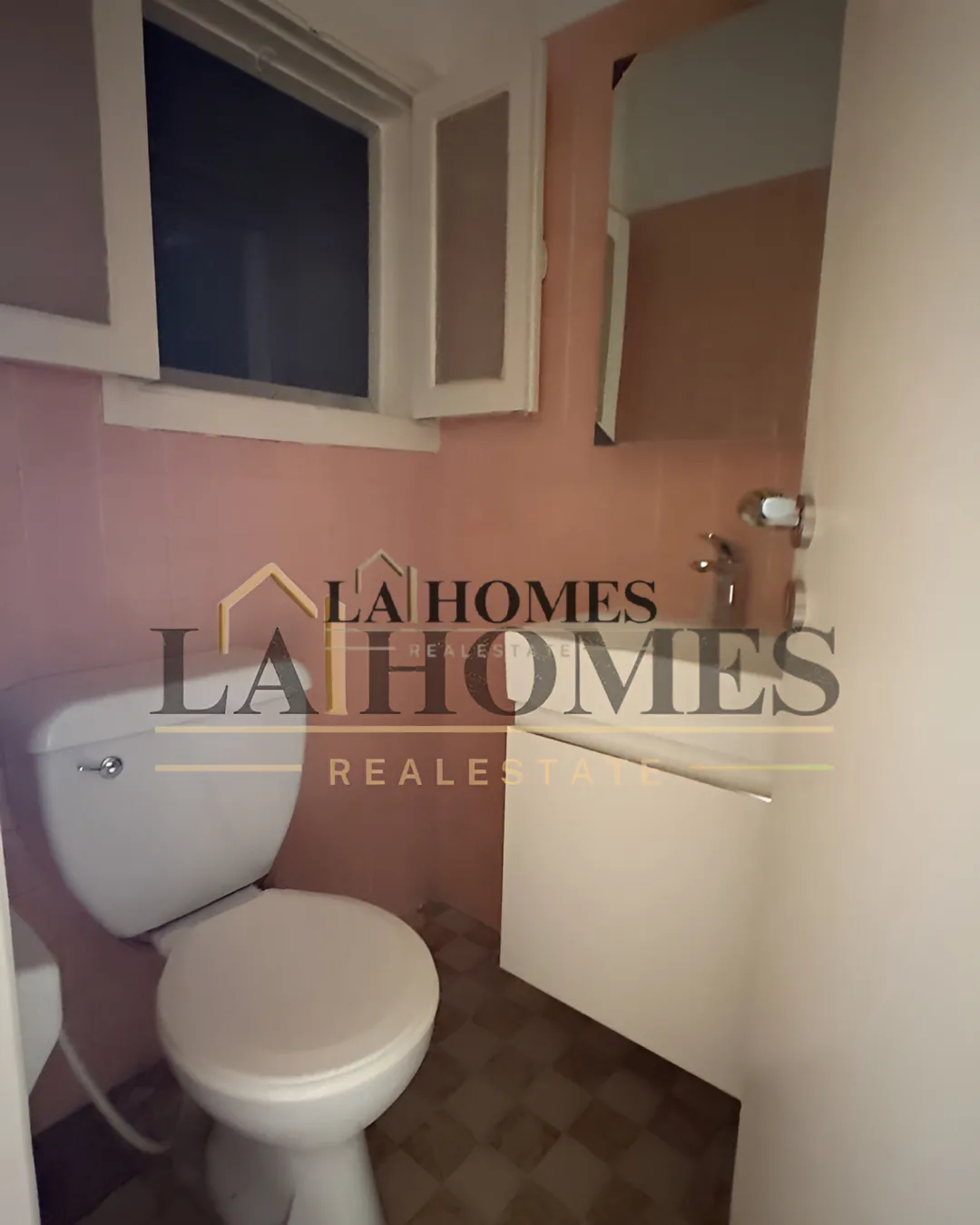 Apartment for rent in Caree d'or, achrafieh, lebanon - 4 bed, 5.0 bath