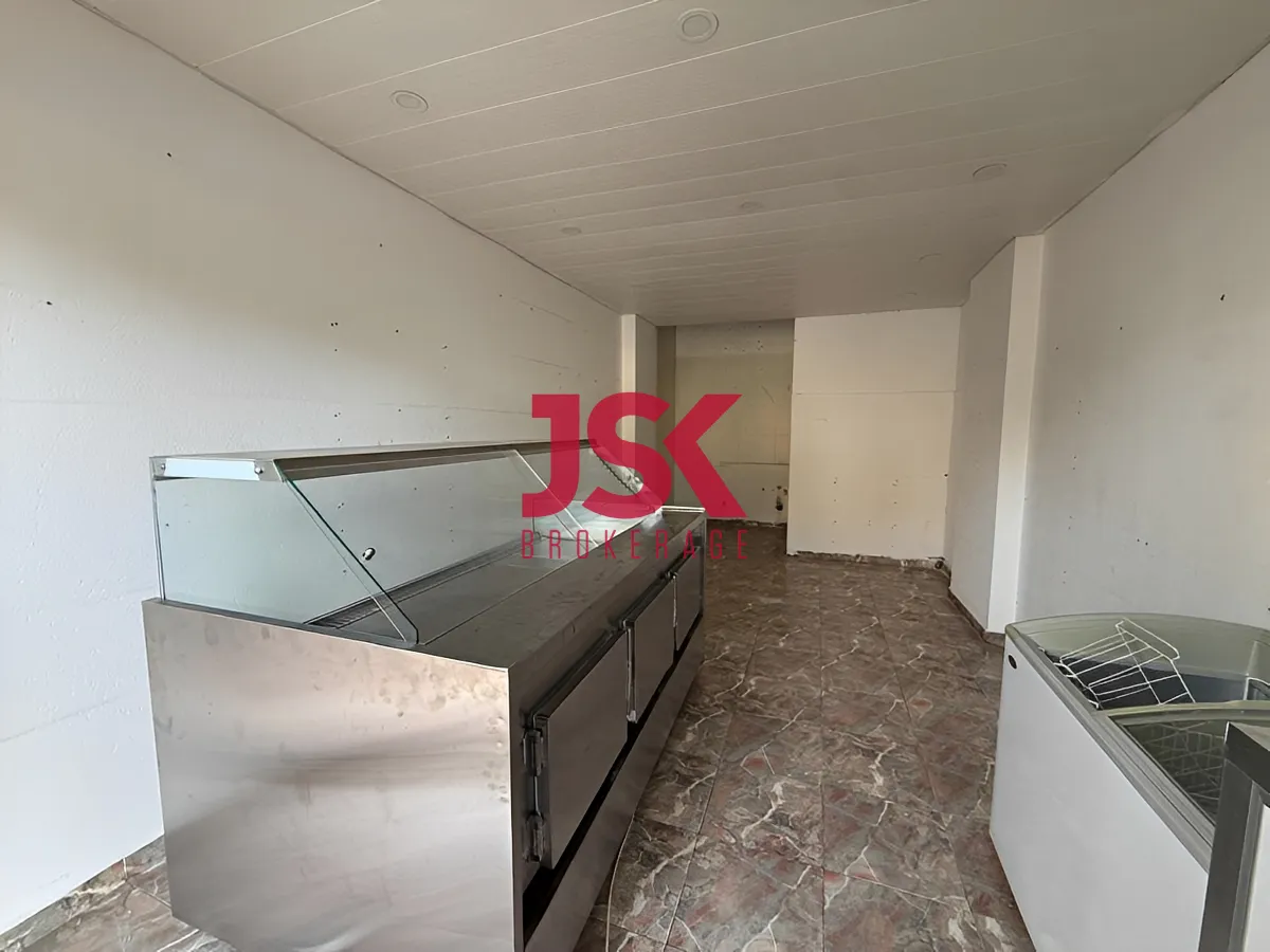 Shop for rent in Blat, Lebanon