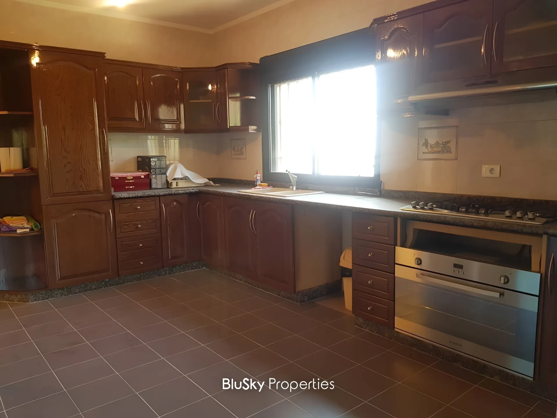 Apartment for sale in Adma w Dafnah