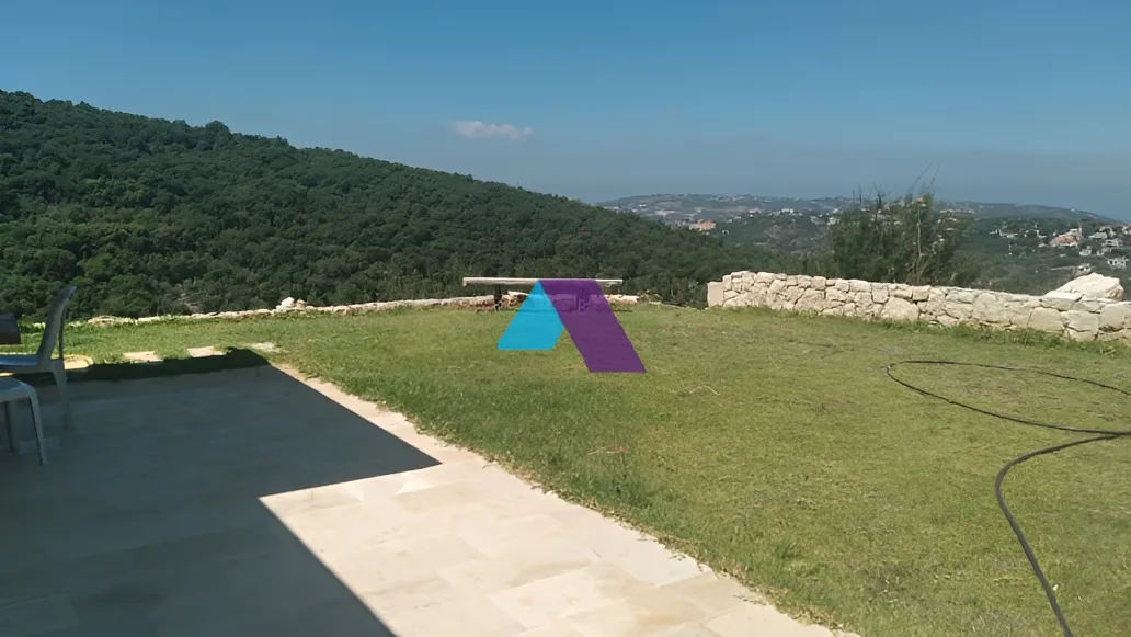 Villa for Sale in Tannourine