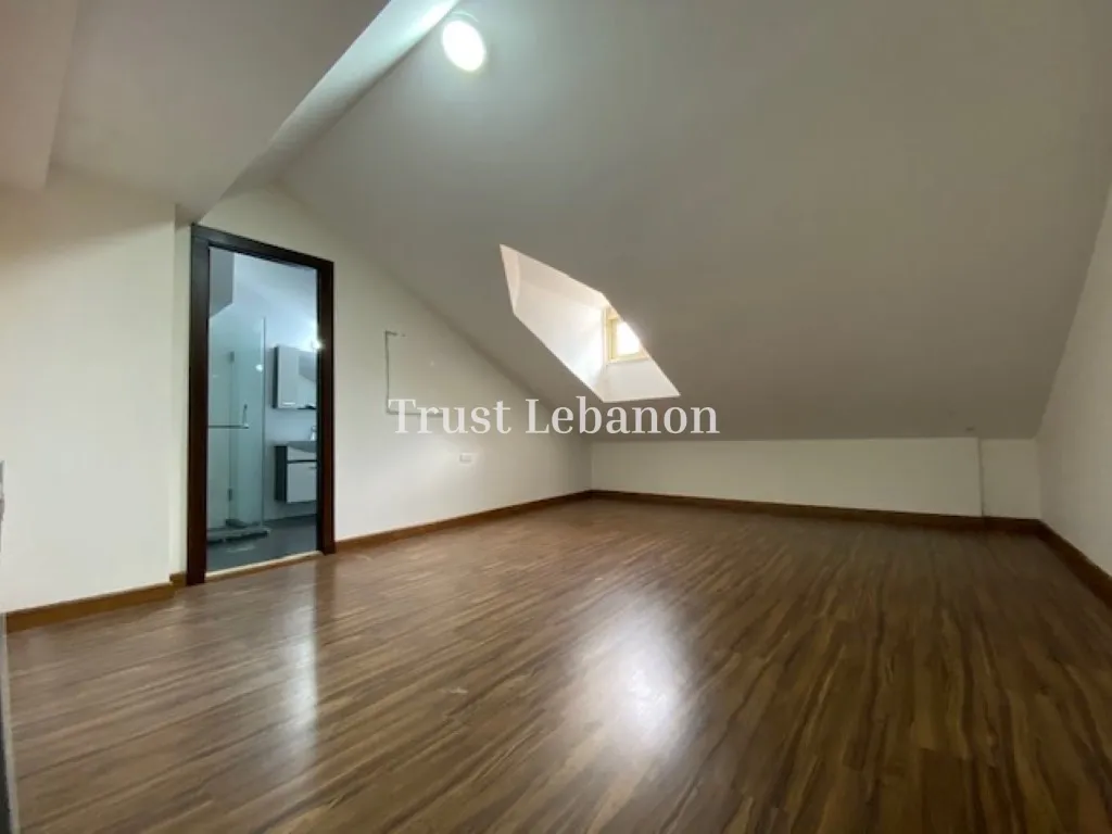 Duplex for rent in Baabdat, Lebanon
