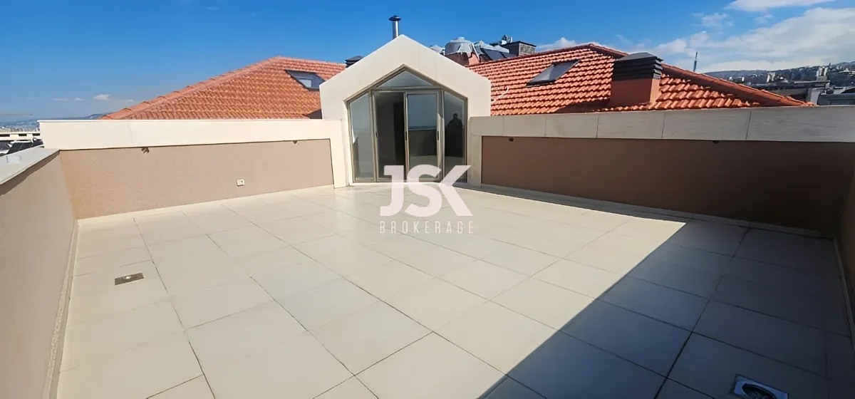 Duplex for Sale in Mar Takla, Lebanon - 3 bed, 4 bath