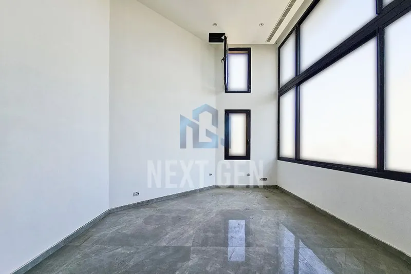 Apartment for Sale in Achrafieh - 3 bed, 4 bath