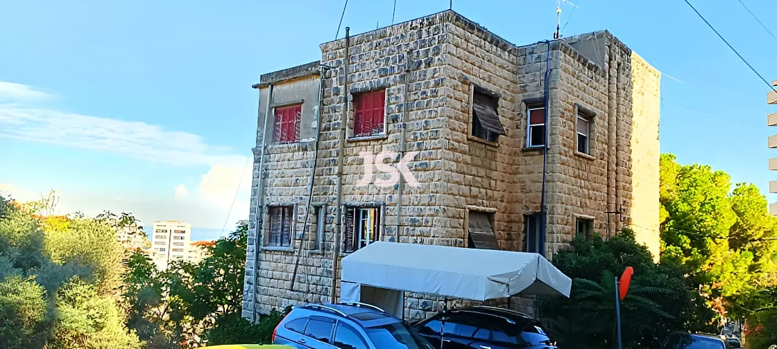 Building for Sale in Jounieh