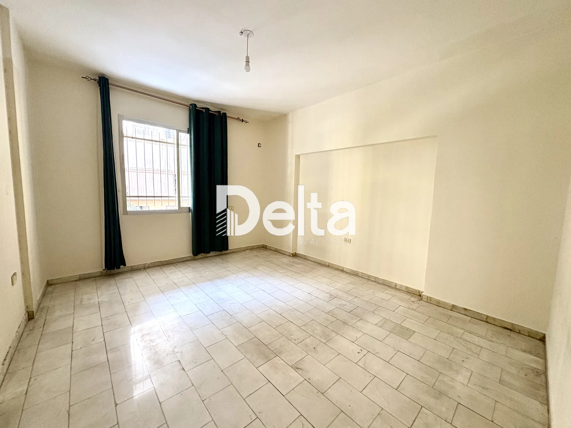 Apartment for rent in Mar elias, beirut, lebanon - 2 bed, 1.0 bath