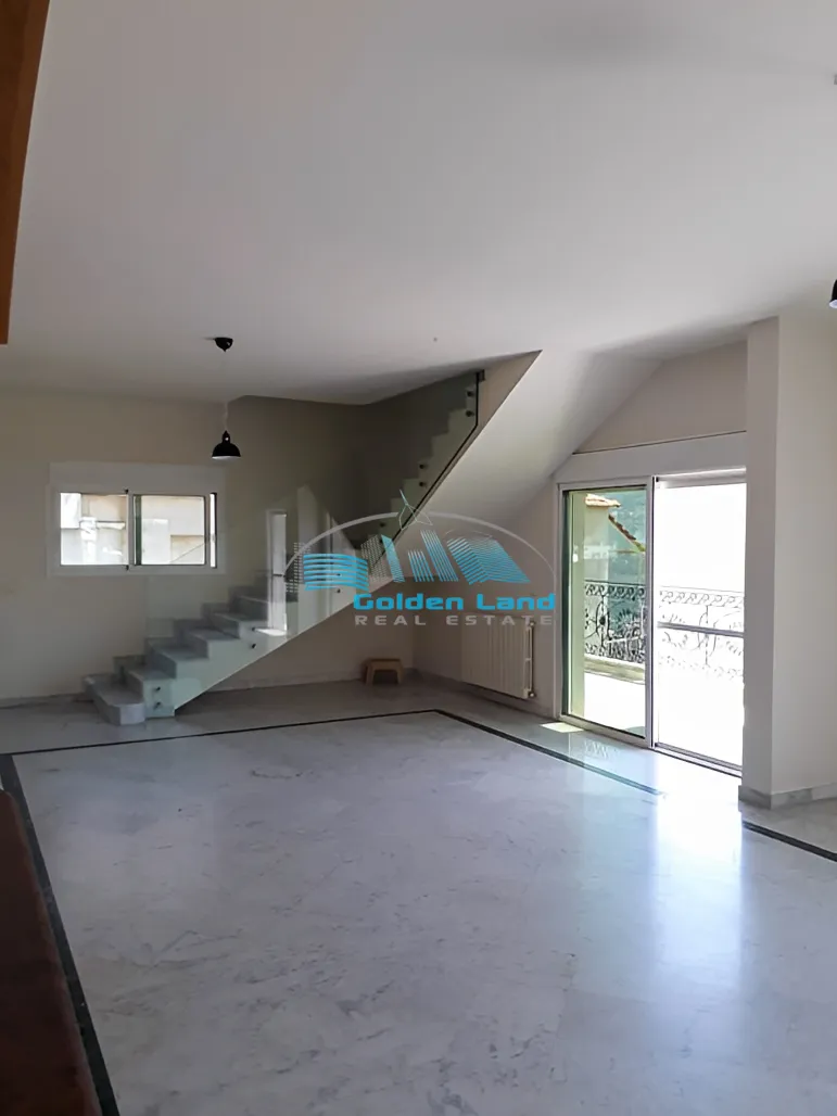 Triplex for Rent in Baabdat - 2 bed, 1 bath