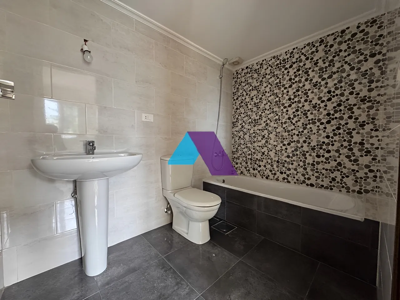 Apartment for Sale in Halat