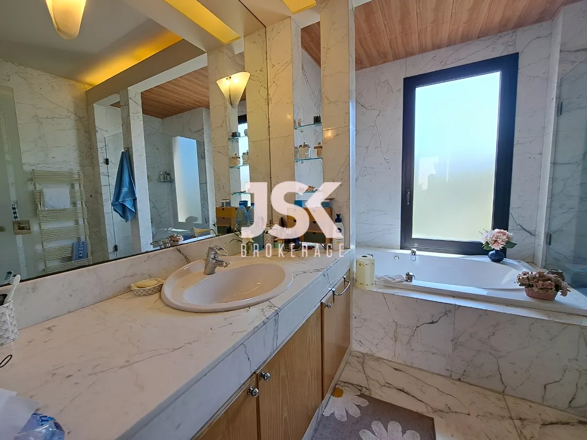 Villa for Sale in Ain Aar, Lebanon