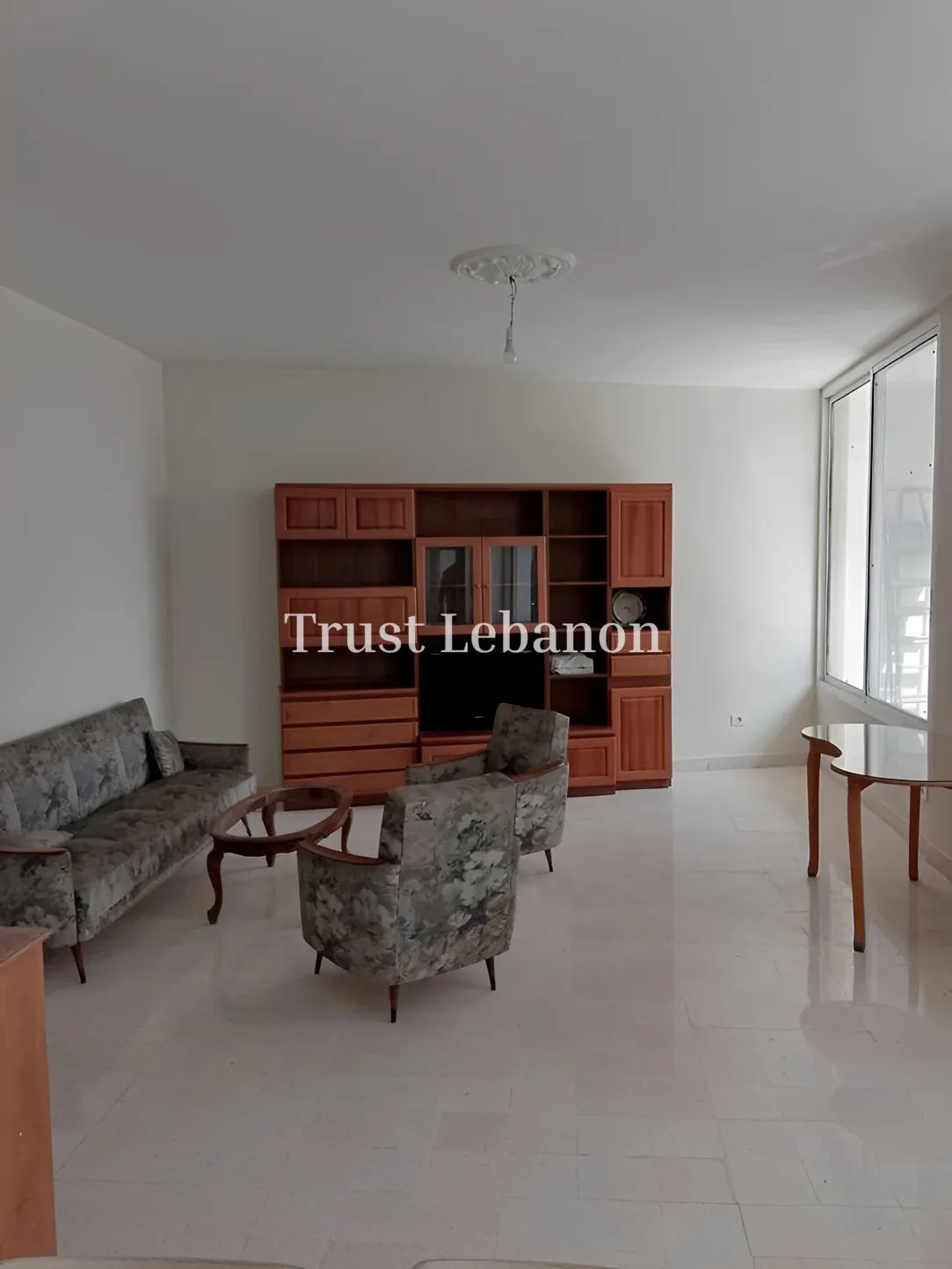 Apartment for rent in Achrafieh