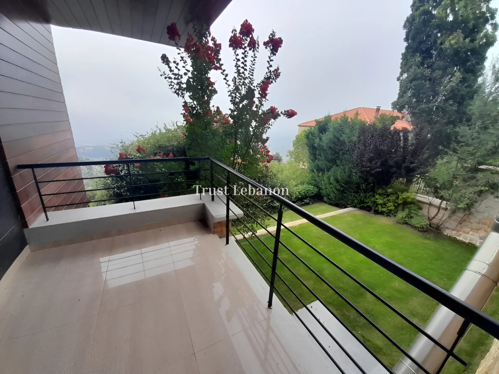 Villa for sale in Bikfaya, Lebanon