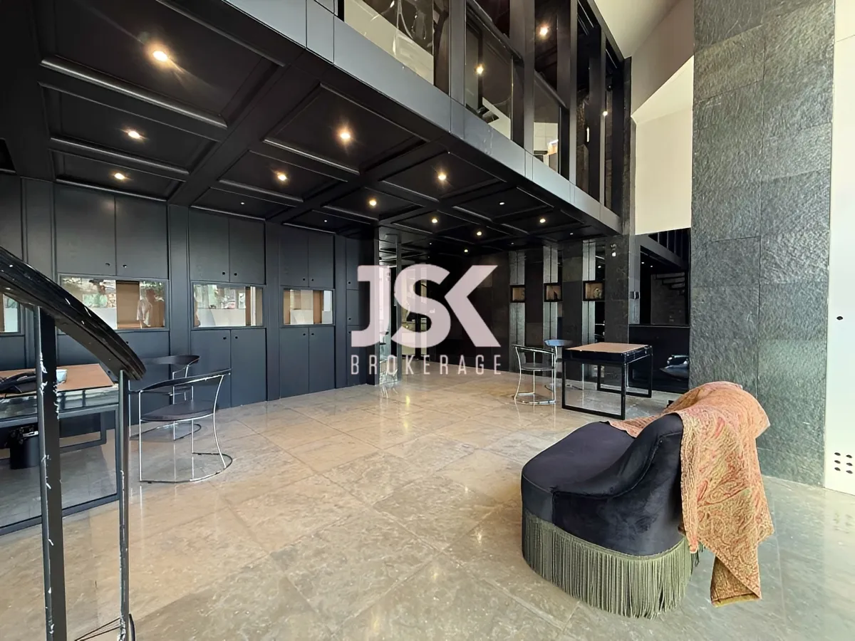 Shop for rent in Achrafieh