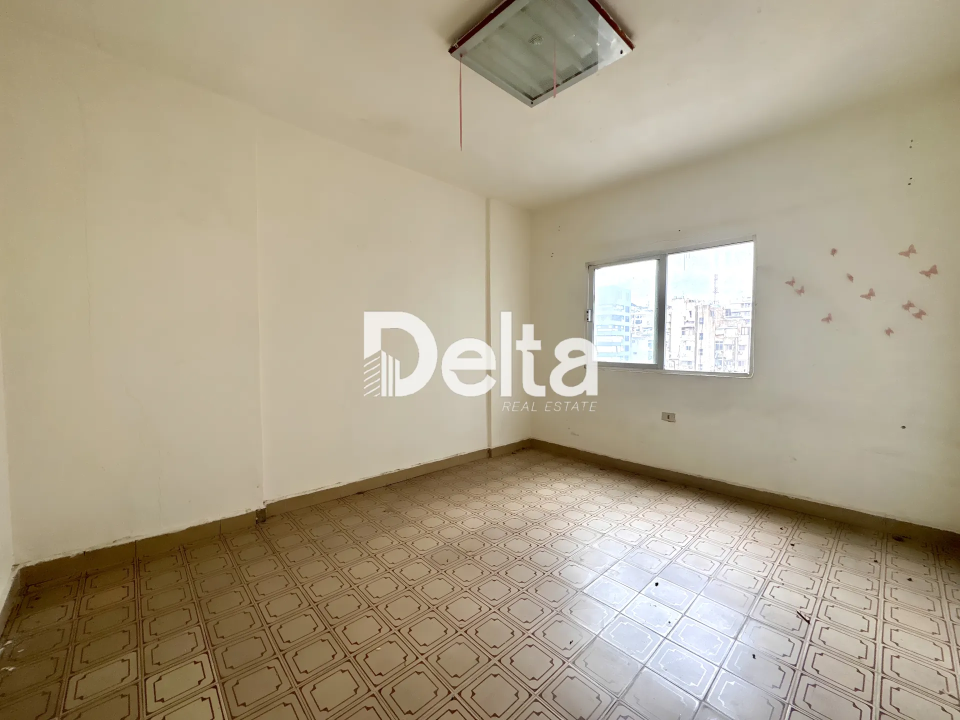 Apartment for rent in Zarif